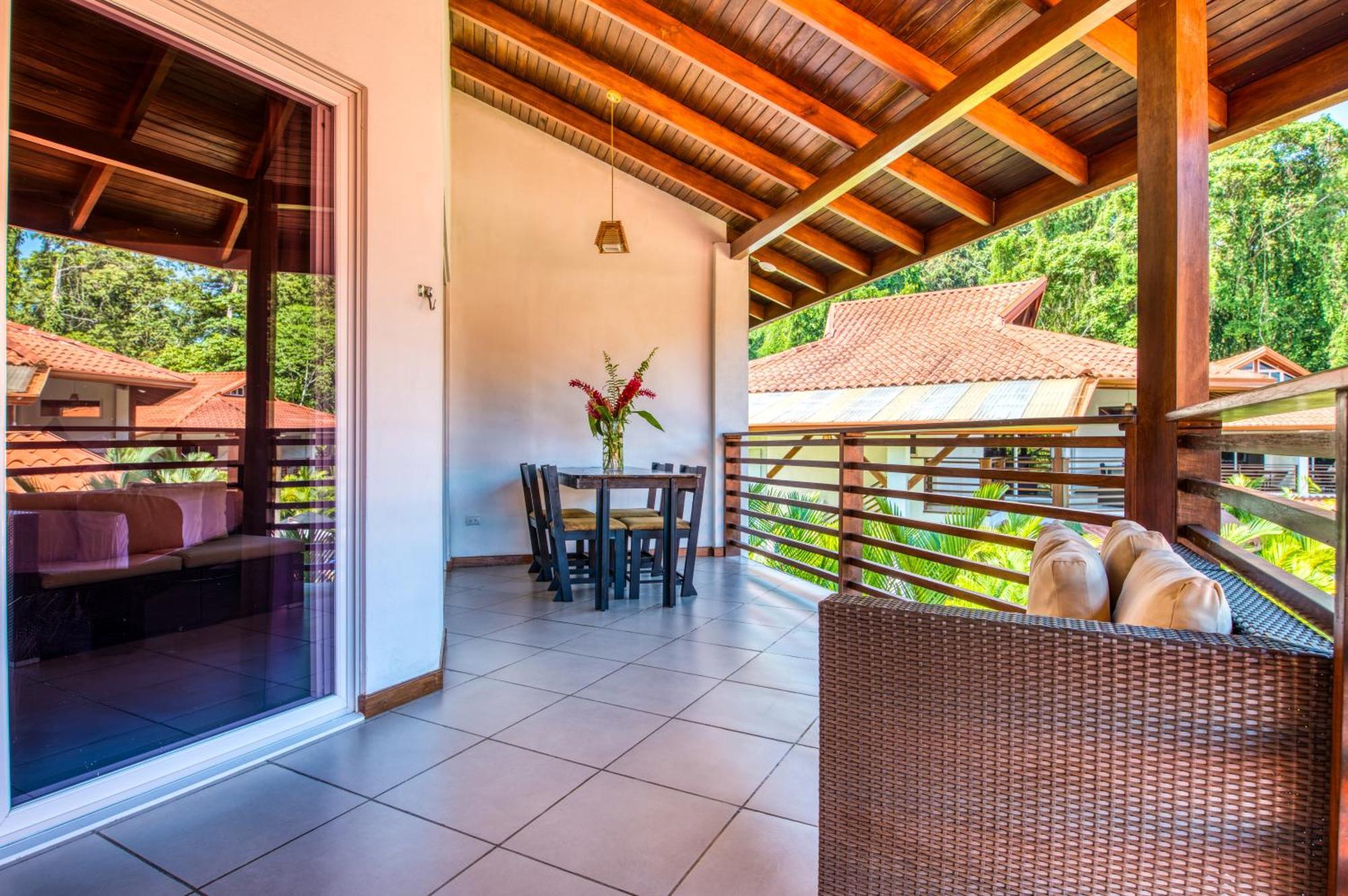 Terrazas Del Caribe Hotel Puerto Viejo de Talamanca ภายนอก รูปภาพ